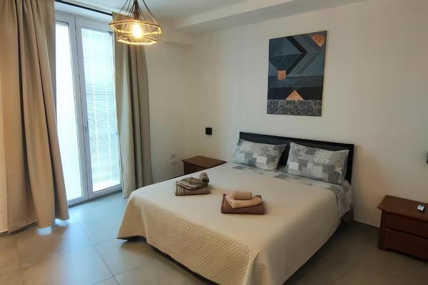 Interno 7