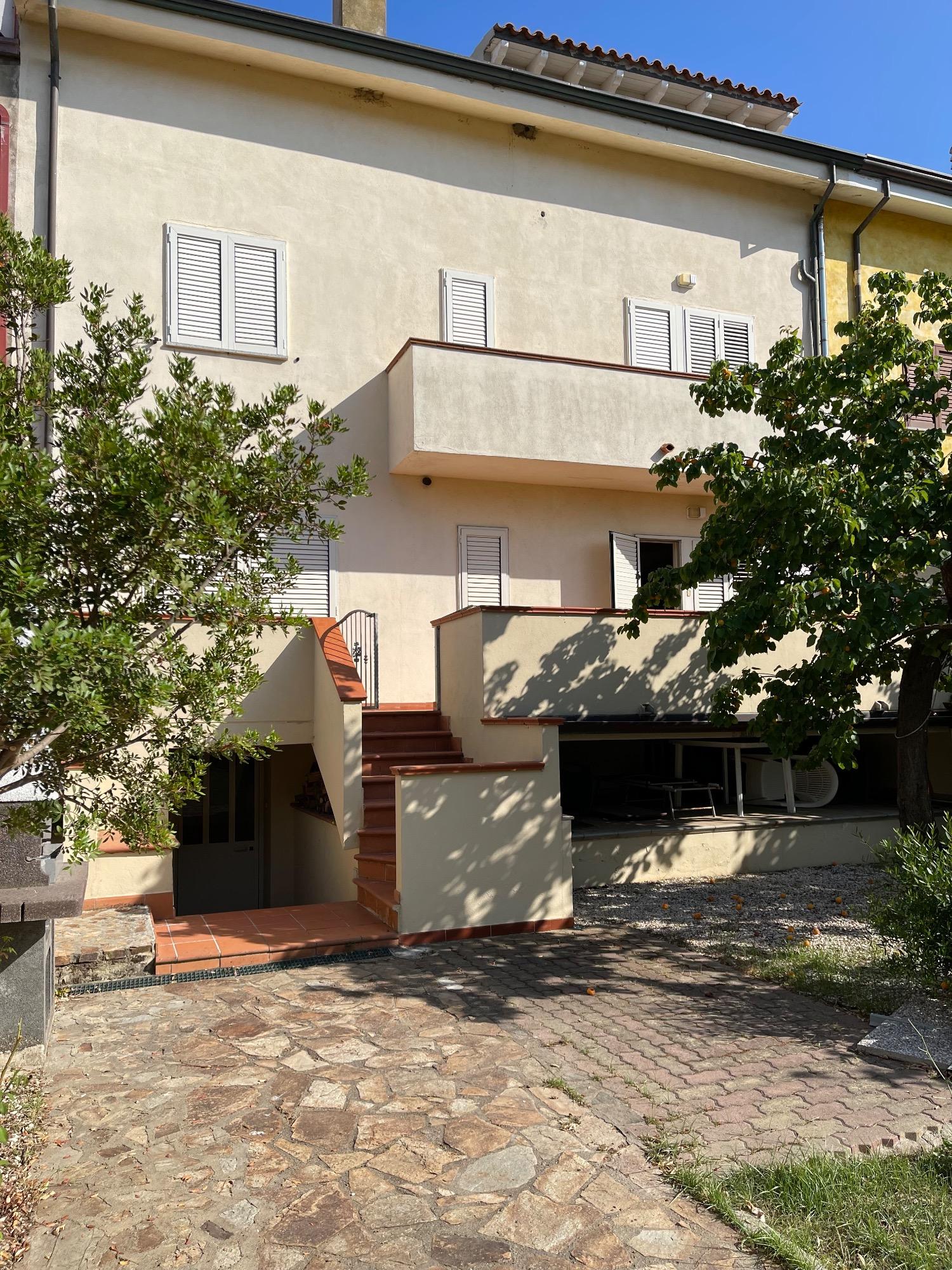 Ersterno Casa