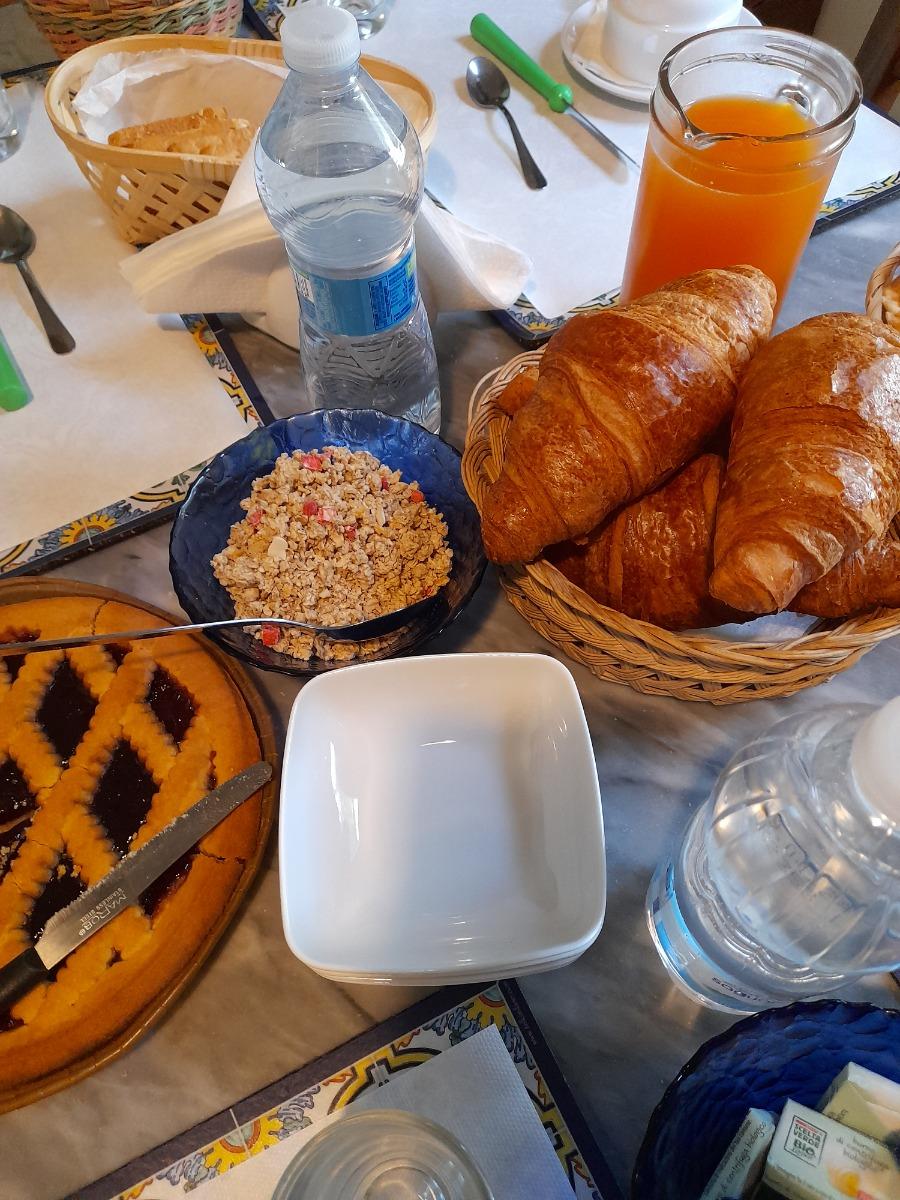 La colazione di LORD BYRON