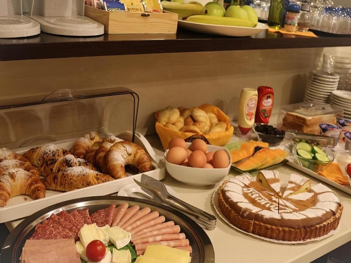 La colazione di HOTEL LOSANNA