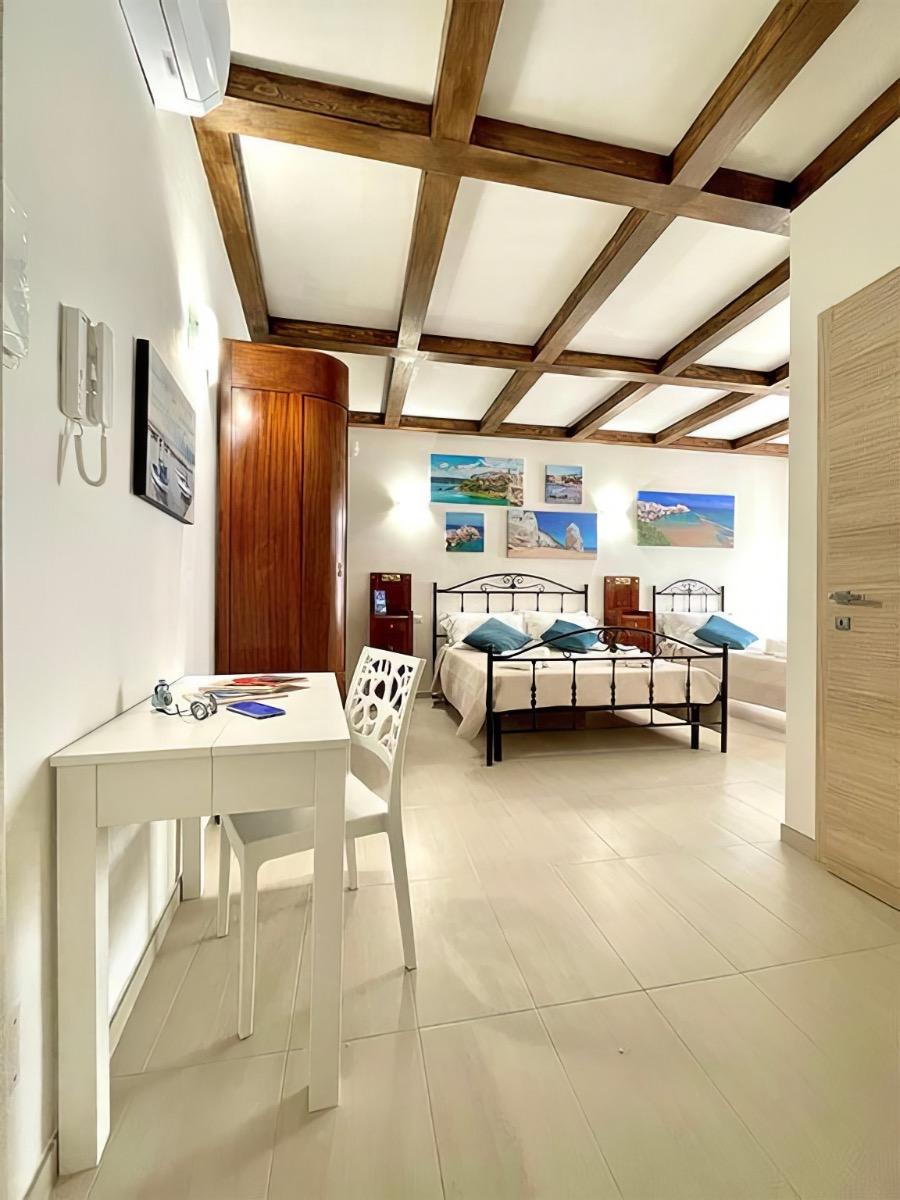 Camera tripla comfort