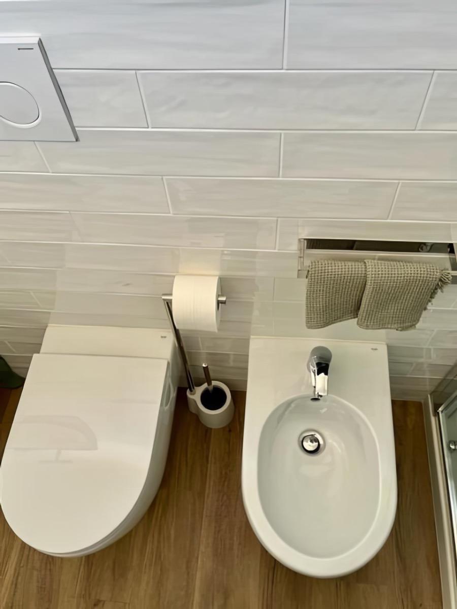 Sanitari completi all'italiana