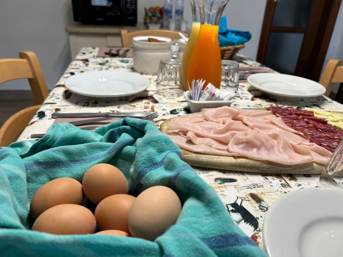 La colazione di B&B IL FIENILE