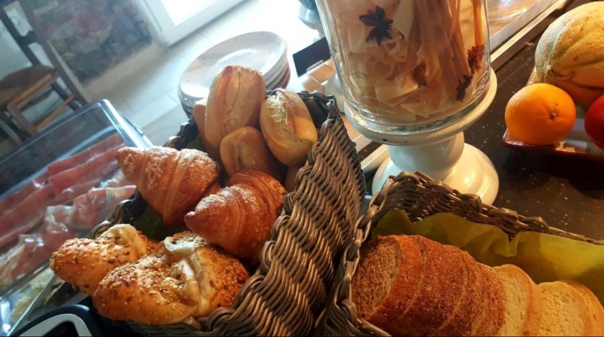 La colazione di AMORE A PRIMA VISTA B&B