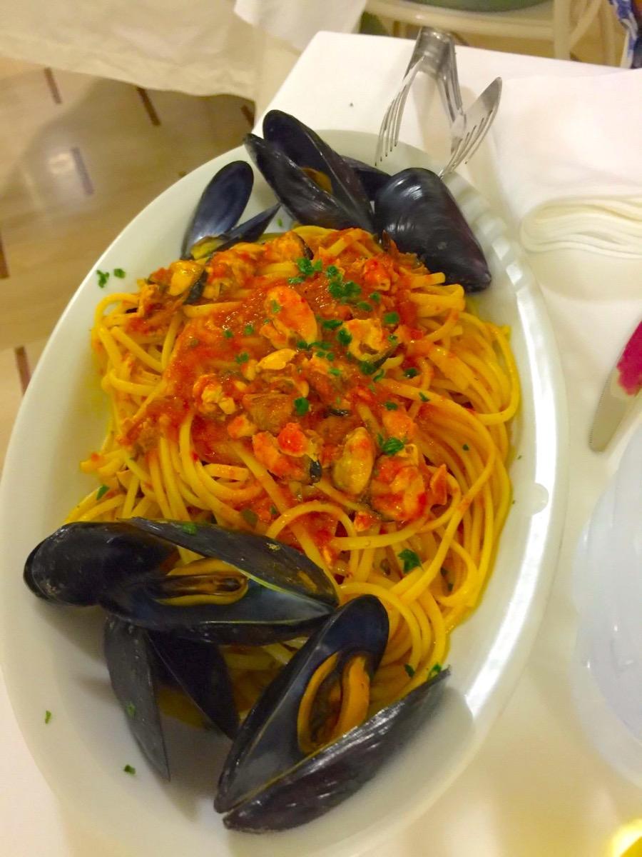 Il ristorante di HOTEL EMILIANA