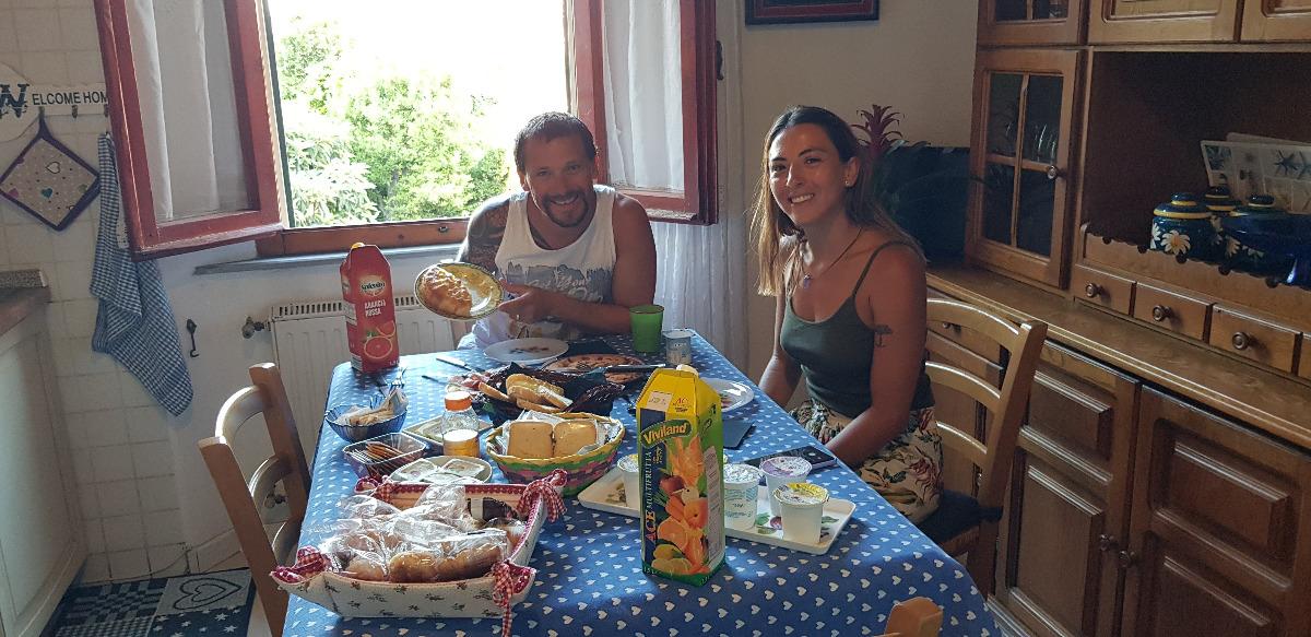 La colazione di AFFITTACAMERE PIERILÙ