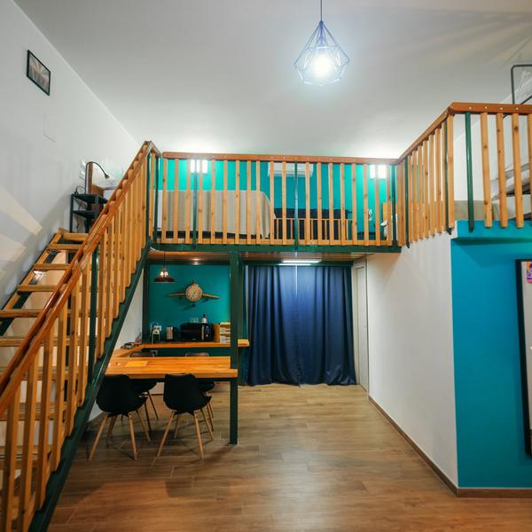  Terminal 1 Guest House