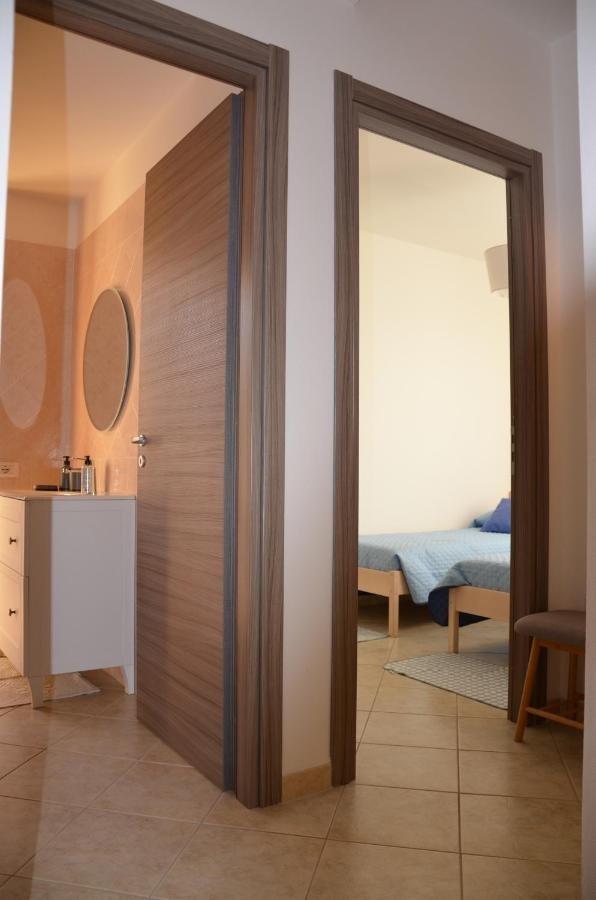 Zona notte (bagno e camera con due letti)