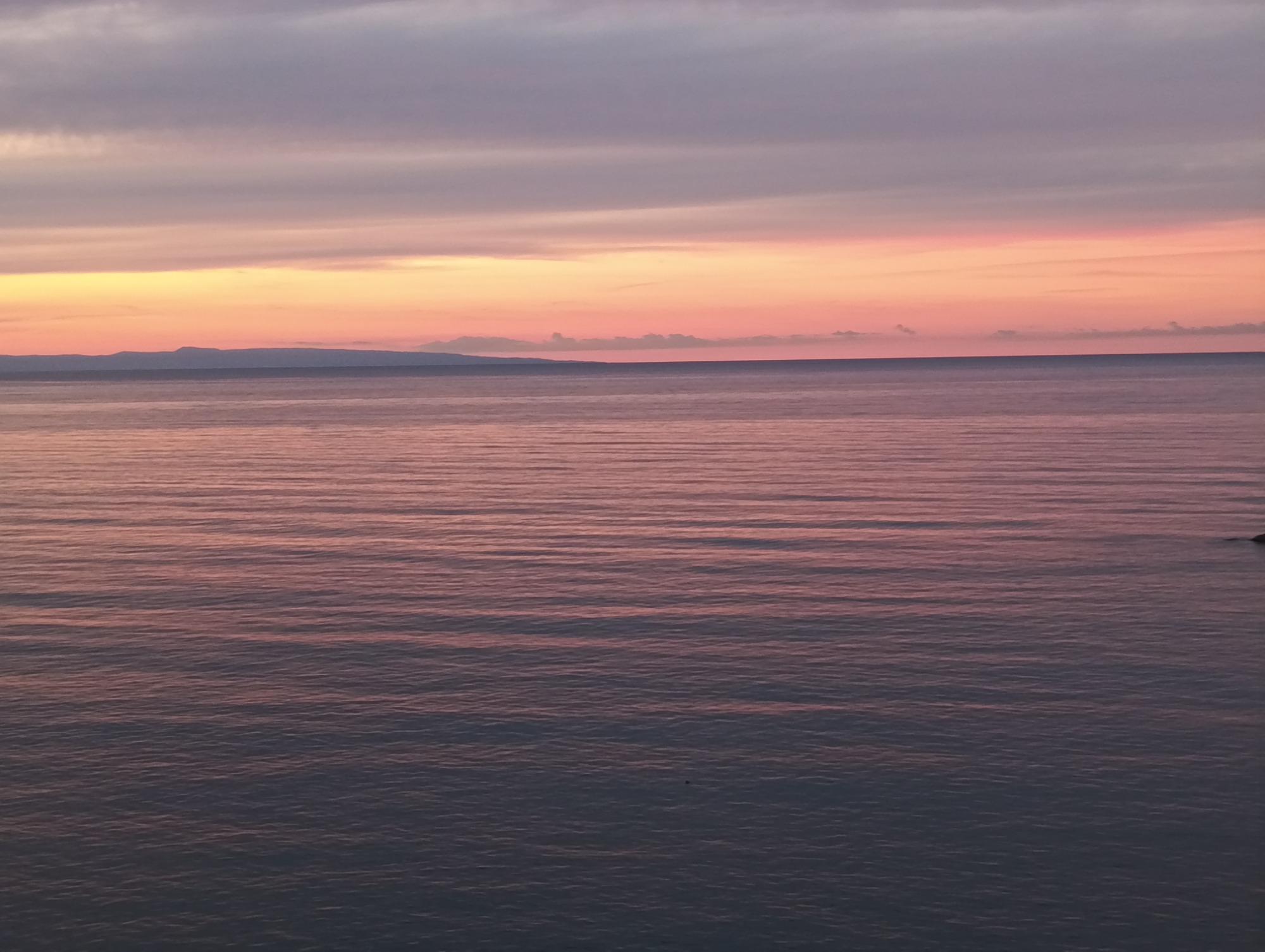 tramonto sul lungomare di Bisceglie