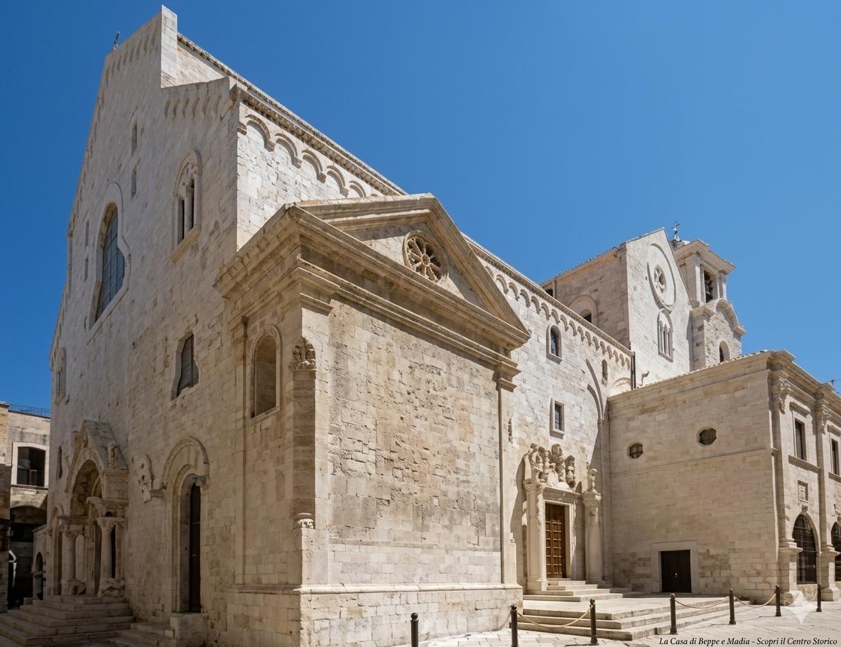 Cattedrale di Bisceglie. Ammira il romanico pugliese nel centro storico, a pochi passi da La Casa di Beppe e Madia. Un tesoro d'arte in Puglia.