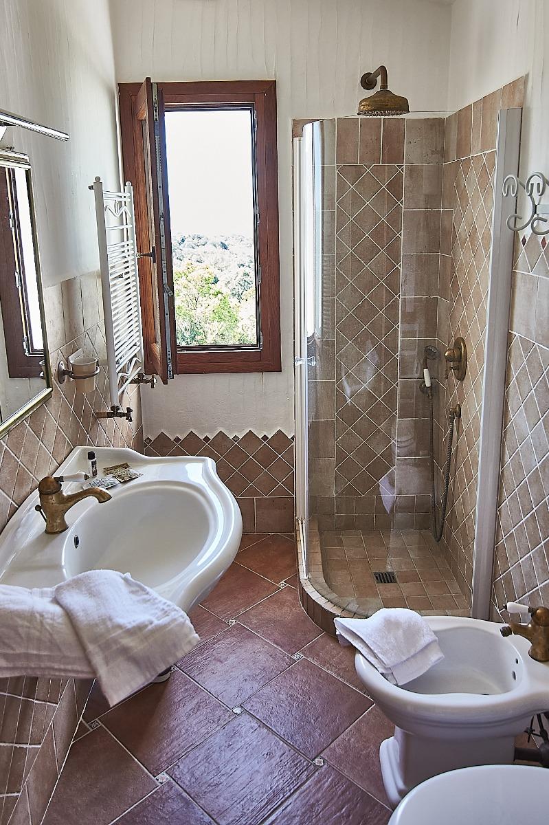 bagno camera alba