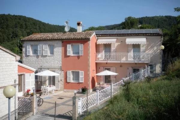 Fonte d'Olio Conero Relais