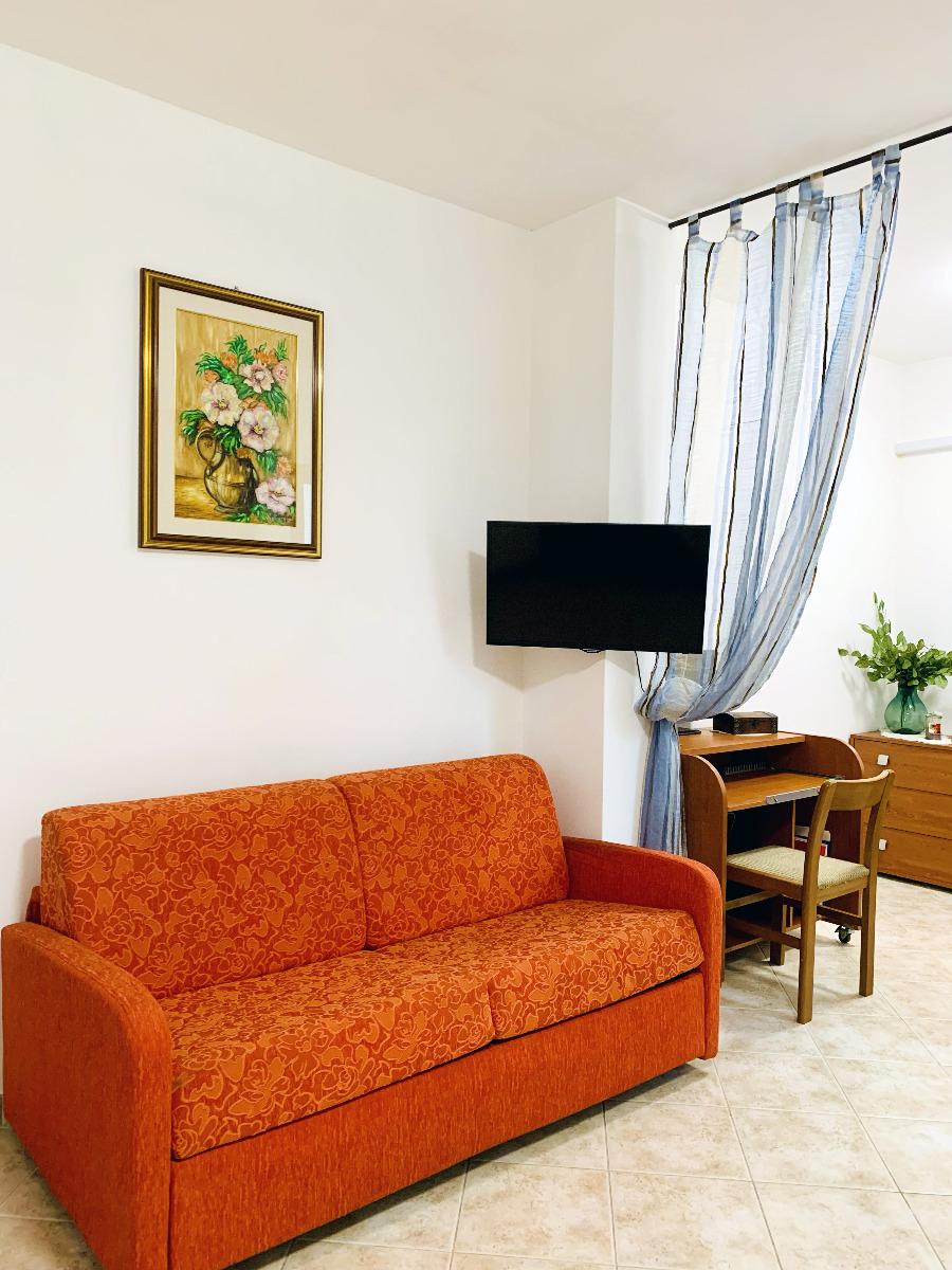 Camera da letto divano letto