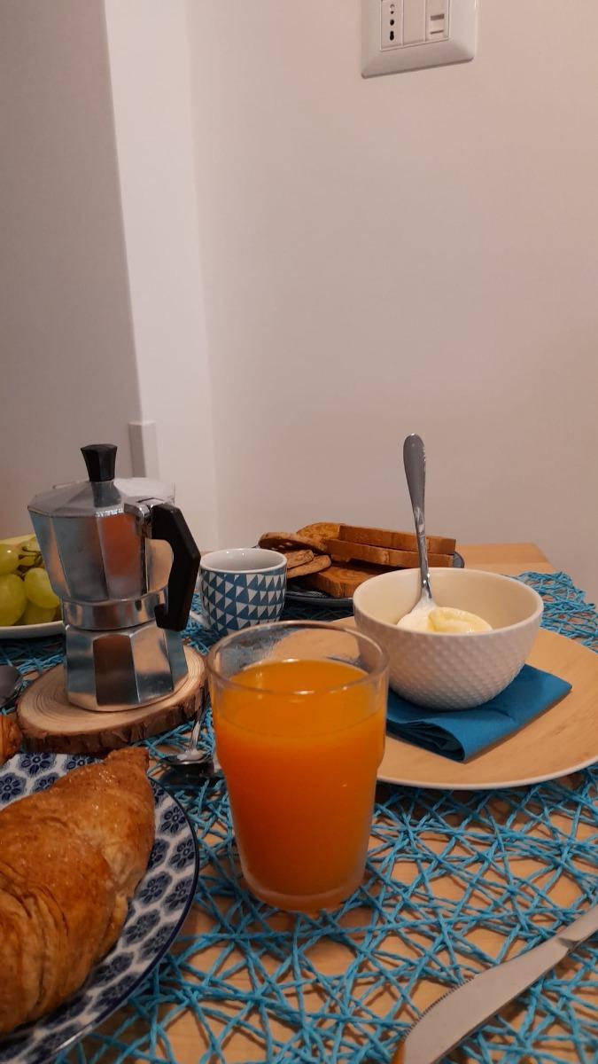 La colazione di FLEGREO B&B