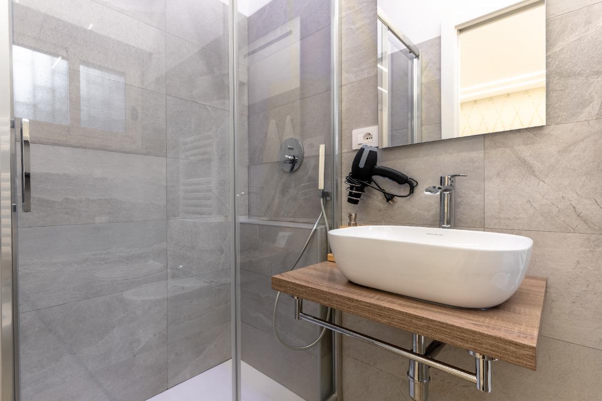 Bagno completo in camera.