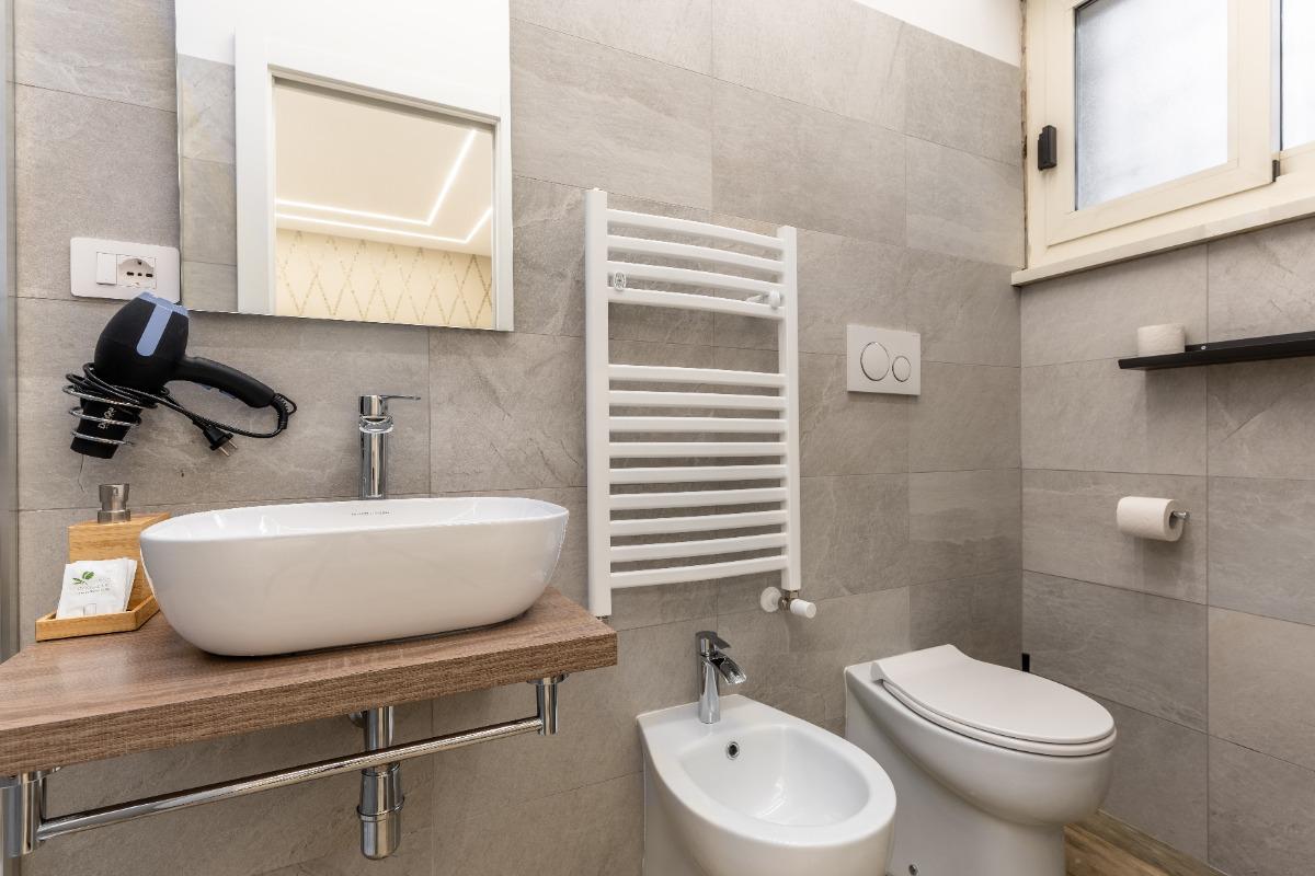 Bagno completo in camera.