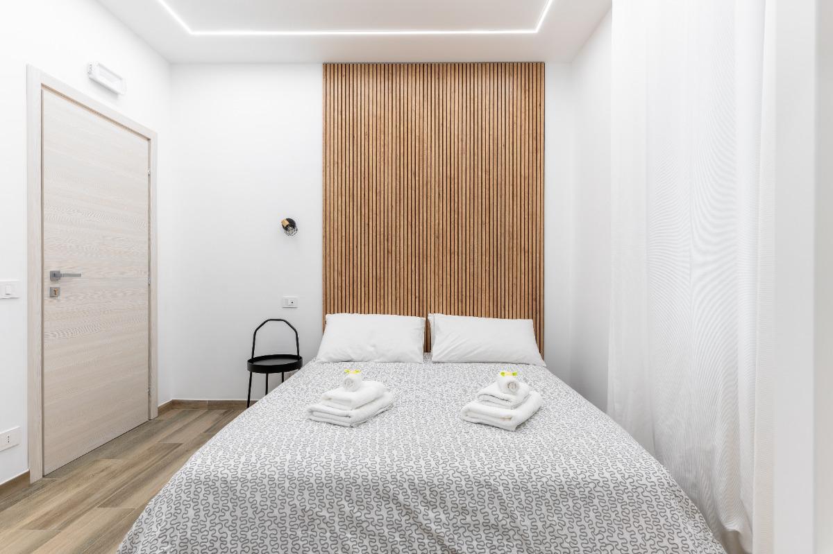 Comfortable Double Room with hotel like equipment.