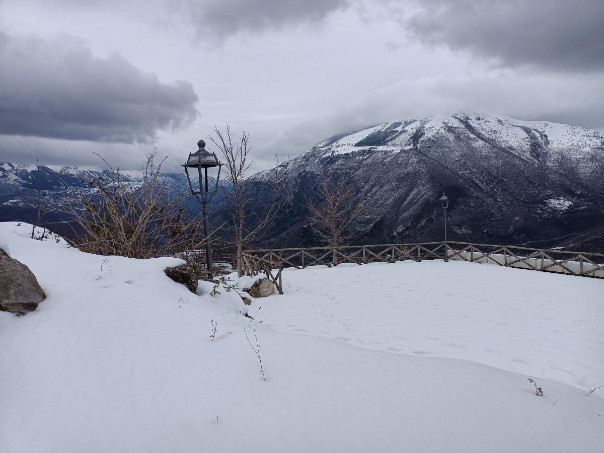Piazzetta di fronte la casa