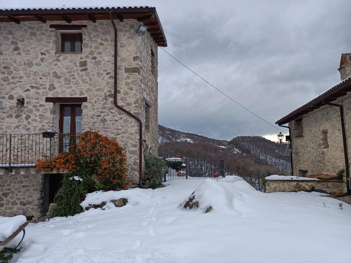 Casa con la neve