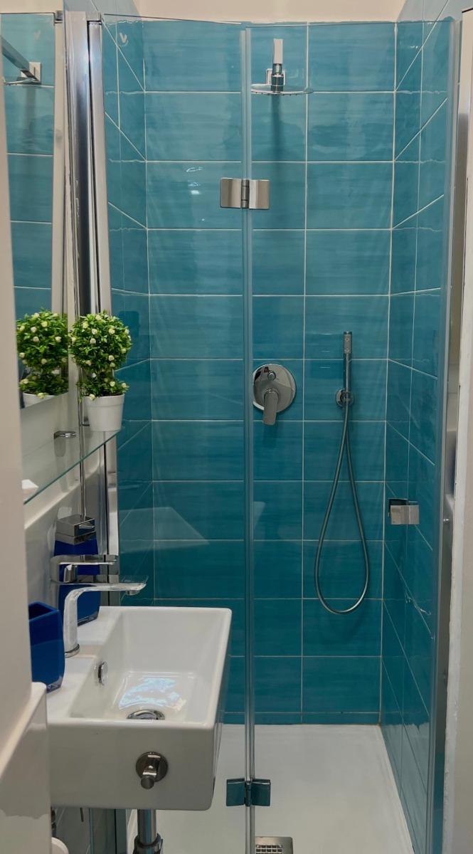 bagno con doccia