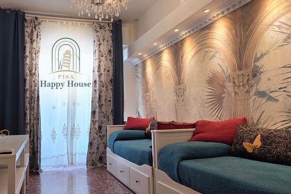 Pisa Happy House