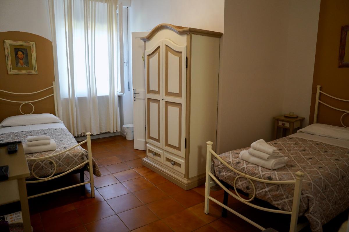 camera doppia con letti singoli separati