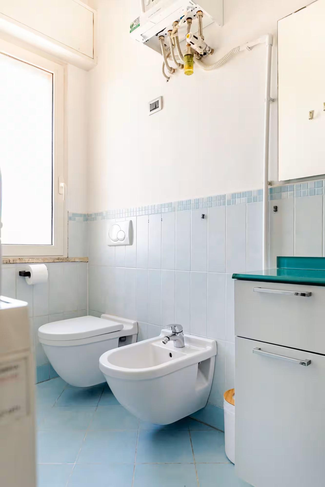 Wc e bidet sospesi