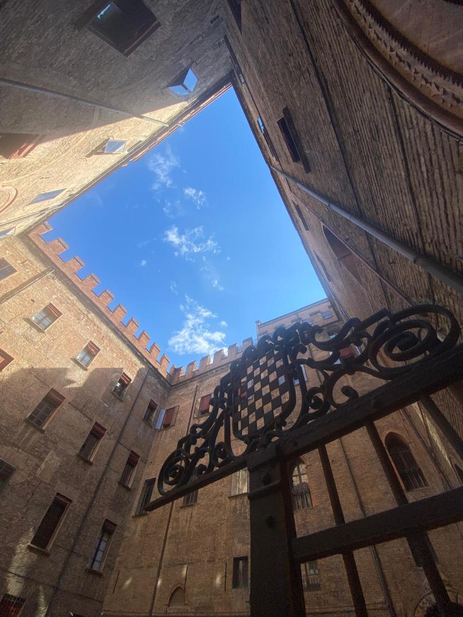 La Scacchiera Dei Pepoli Bologna