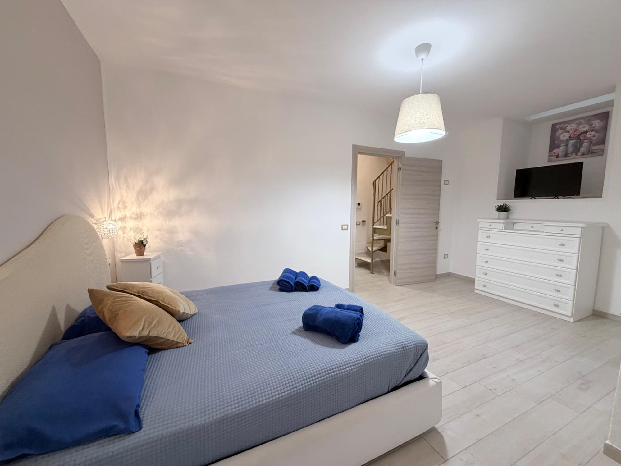 Spiaggia del Margine Rosso (POETTO) a soli 5 min.