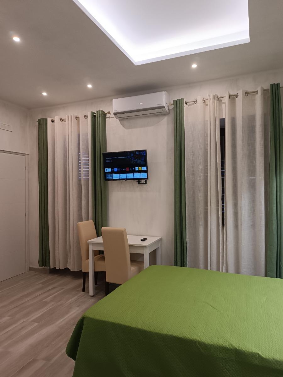 Tavolo pranzo monolocale la strambaia.