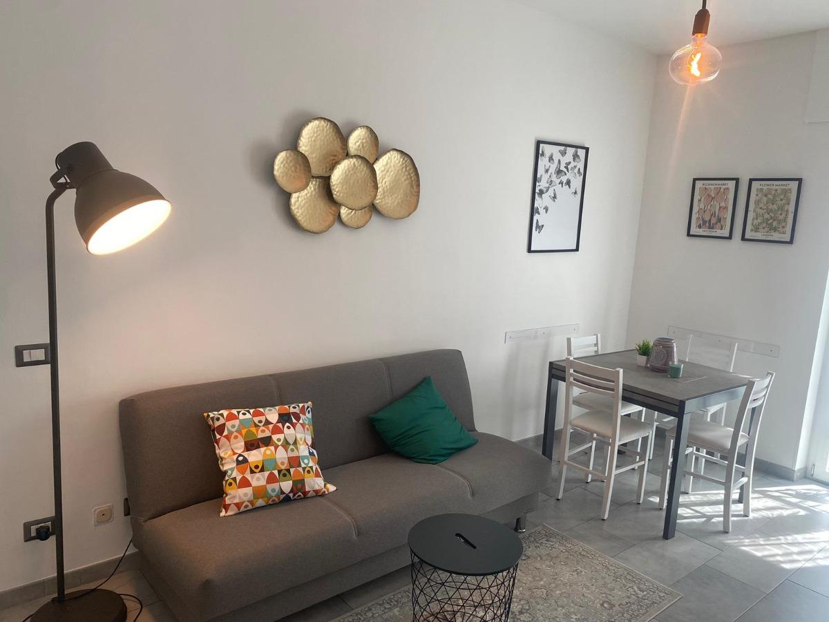 Soggiorno con divano letto