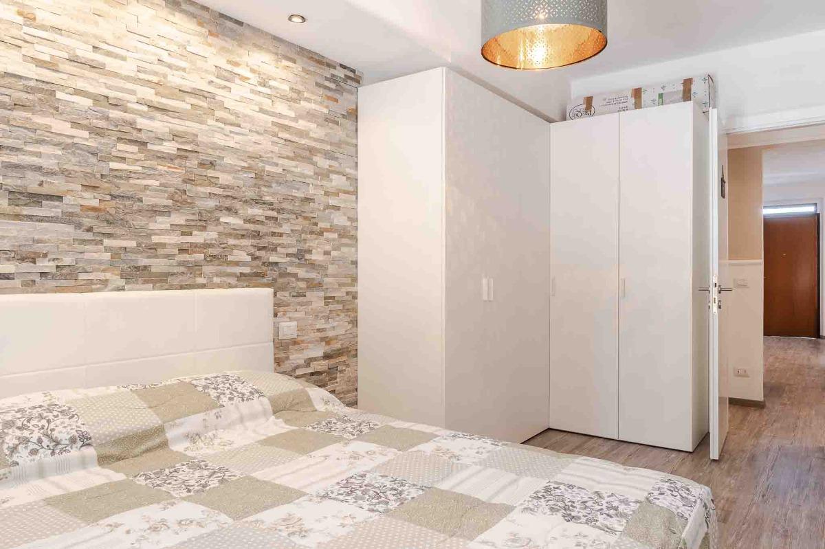 Camera 1 matrimoniale con armadio