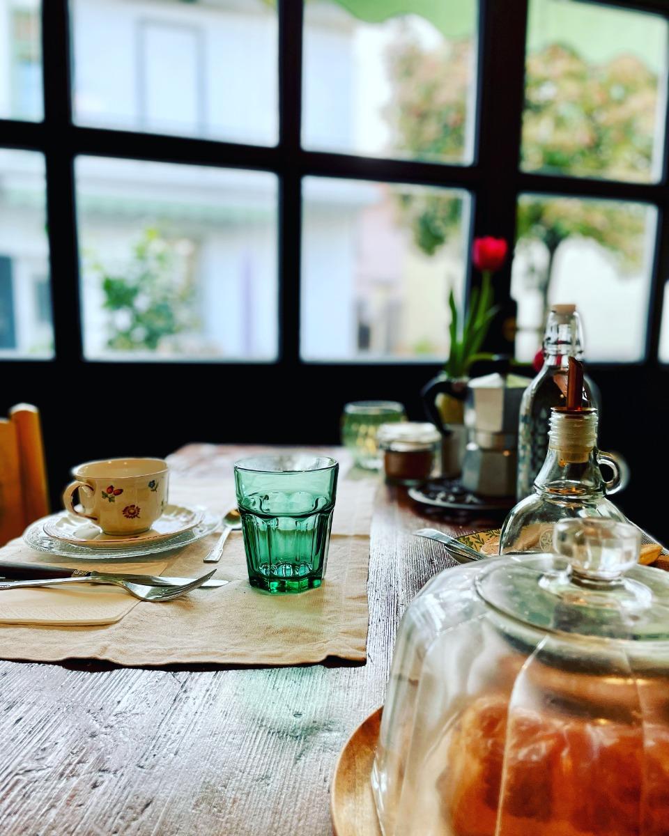 Colazione nell'area breakfast