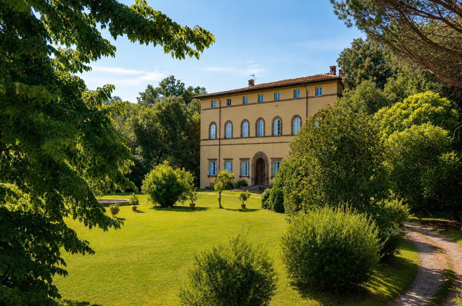 DIVO: VISTA DAL SOGGIORNO