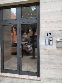 Casa Pemogi portone di ingresso