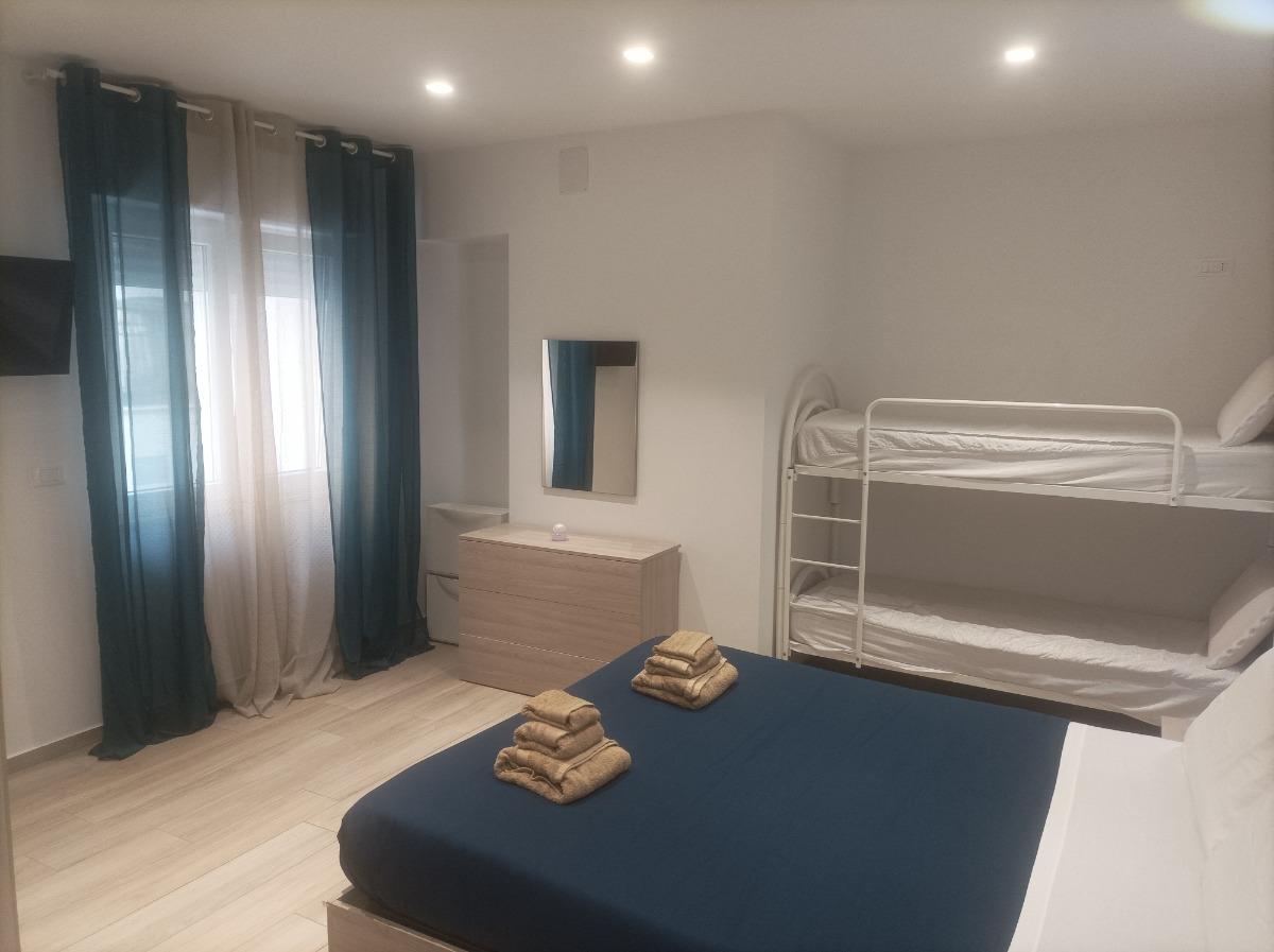 Famik6 Matrimoniale #1 + letto a castello (quadrupla)