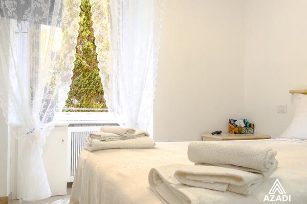 Azadi B&B Flaminio