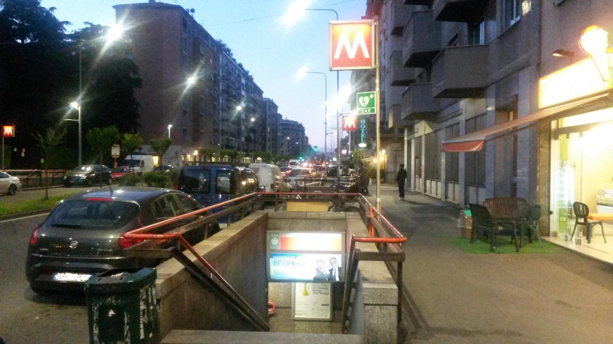 Fermata TURRO a 5 minuti a piedi