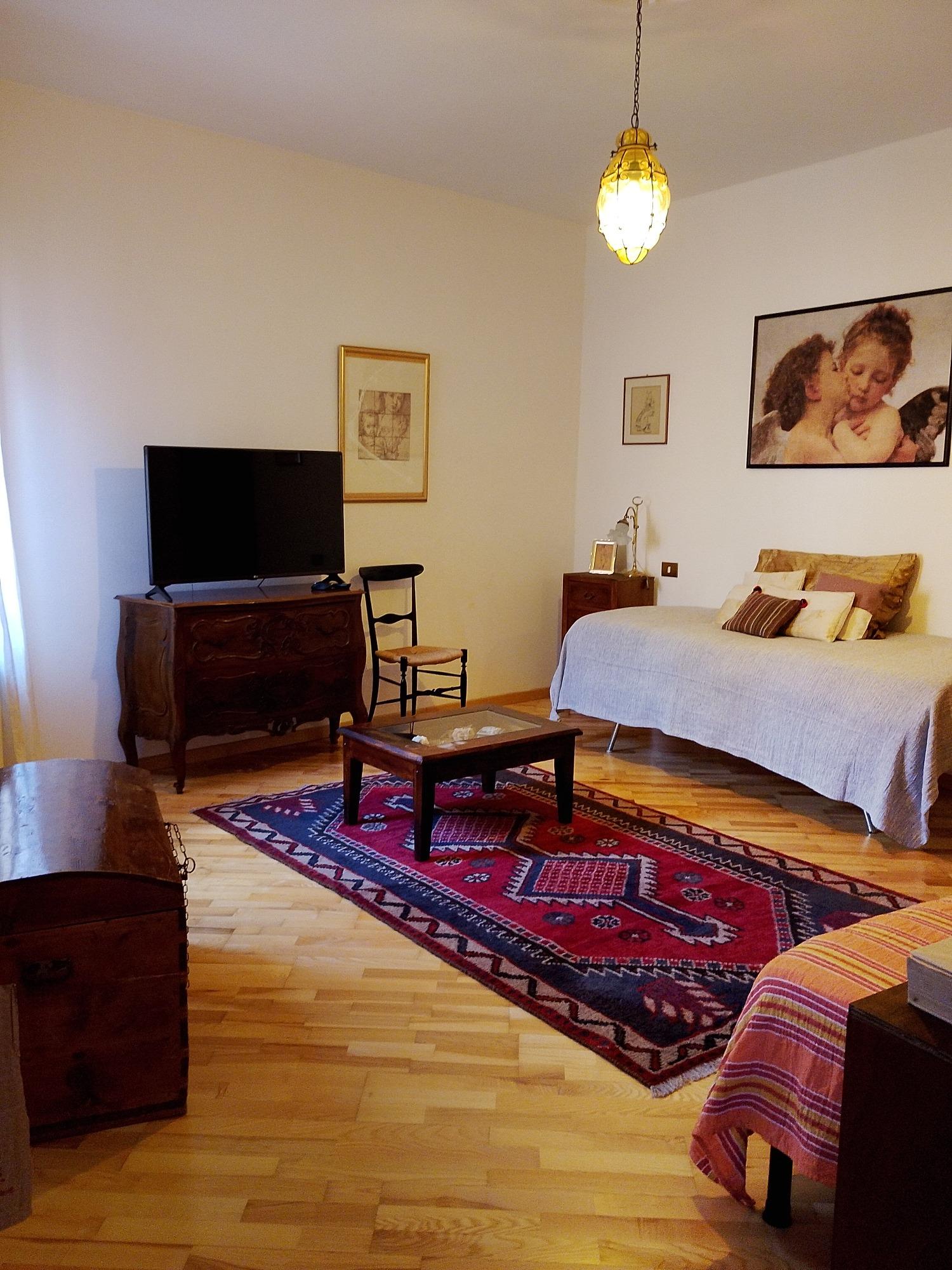 Salotto con 2 letti singoli