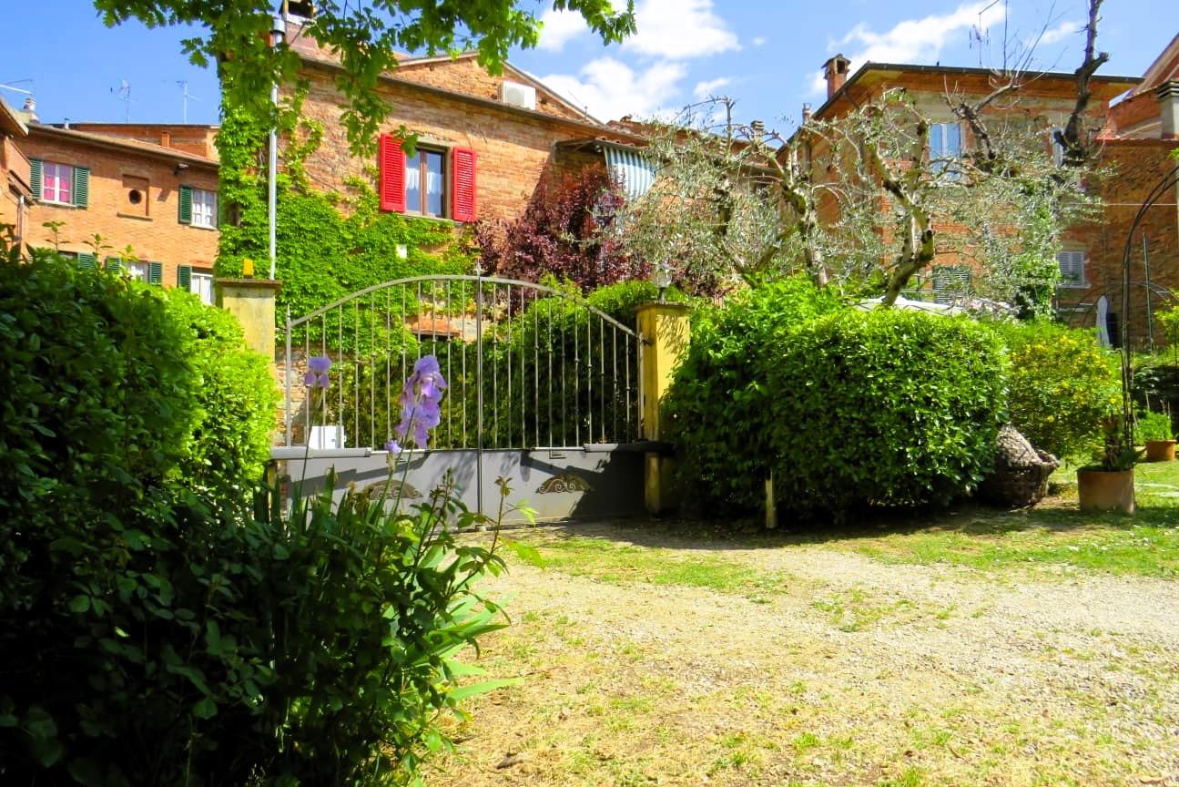 Cancello d'ingresso carrabile