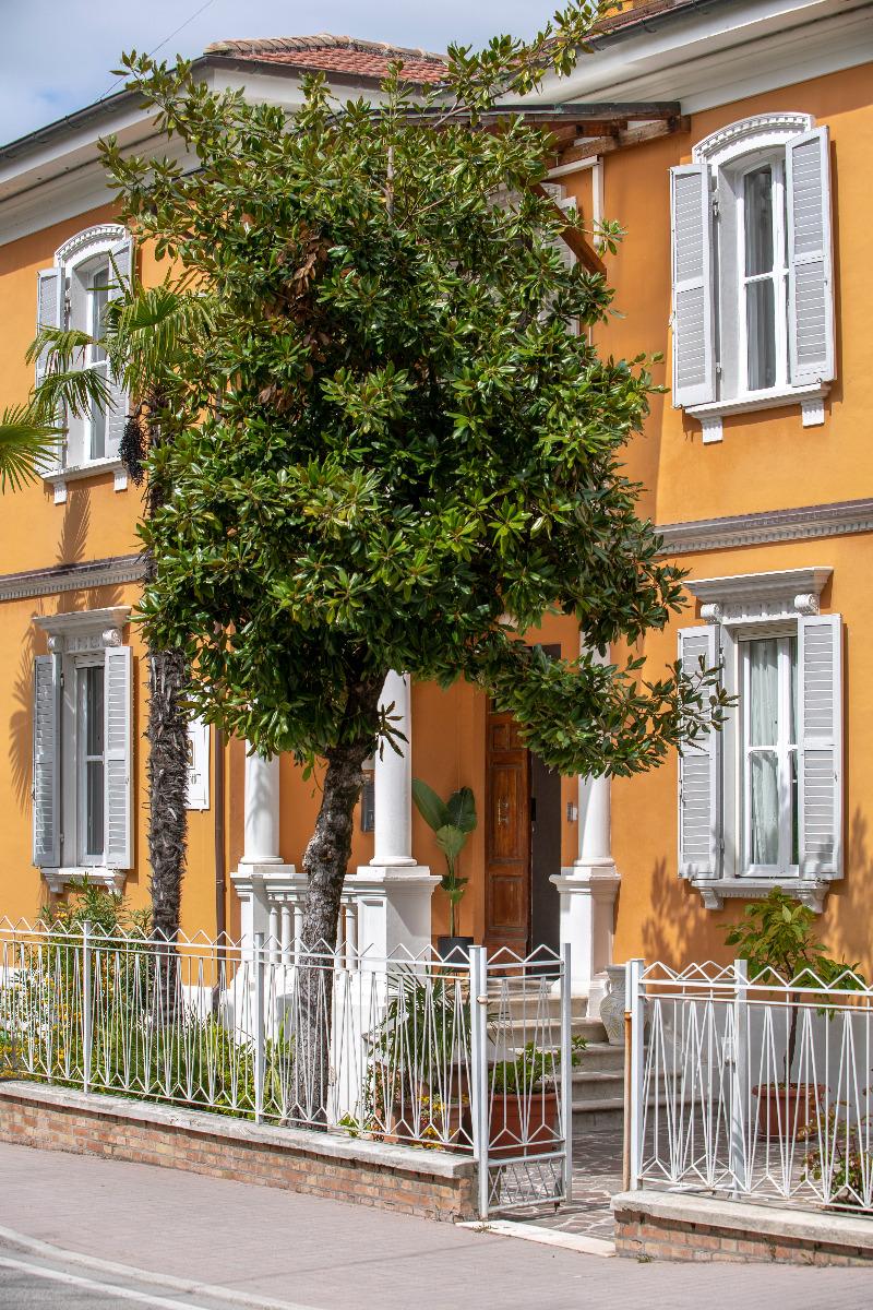 Esterno Villa Liberty Urbino