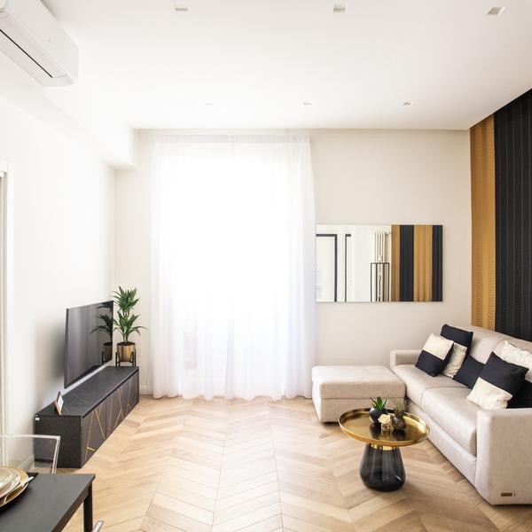  Mazzini City Center Apartment