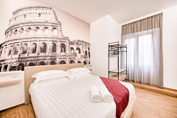 Caesar's Quarters - Private Rooms in Rome