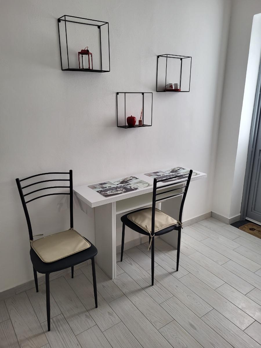 Tavolo cucina Casa Raffy