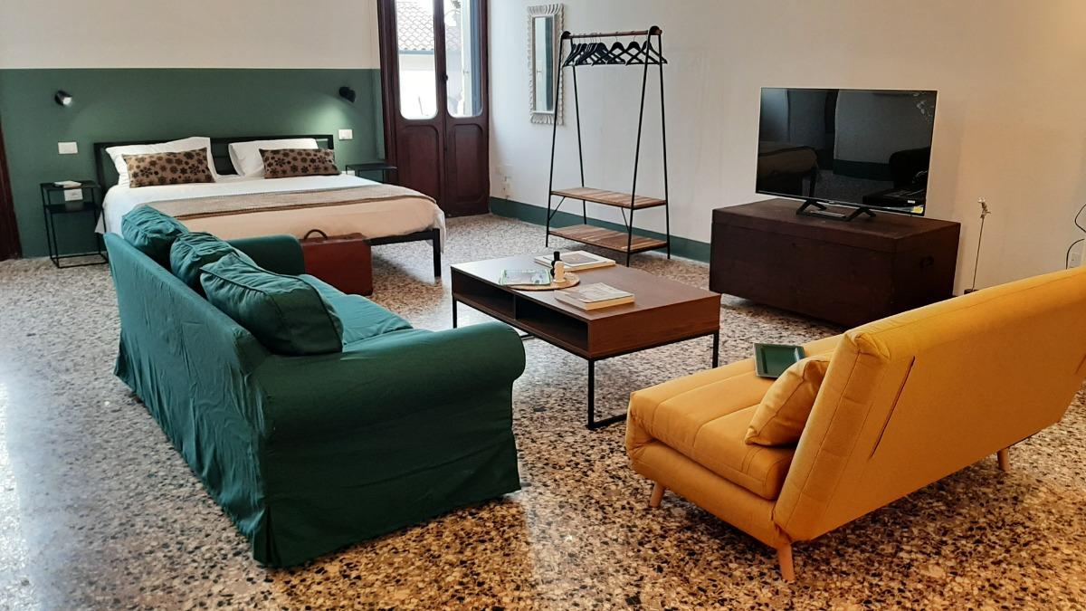 salone/camera da letto