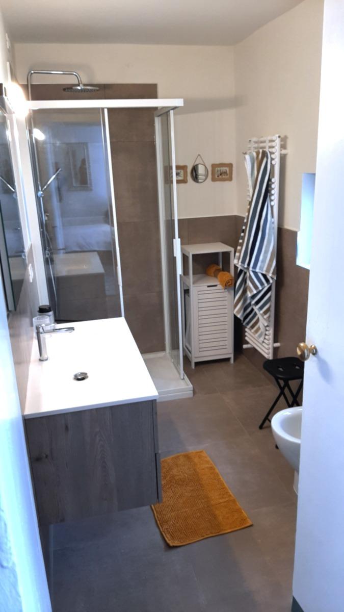 bagno principale con doccia 100x80