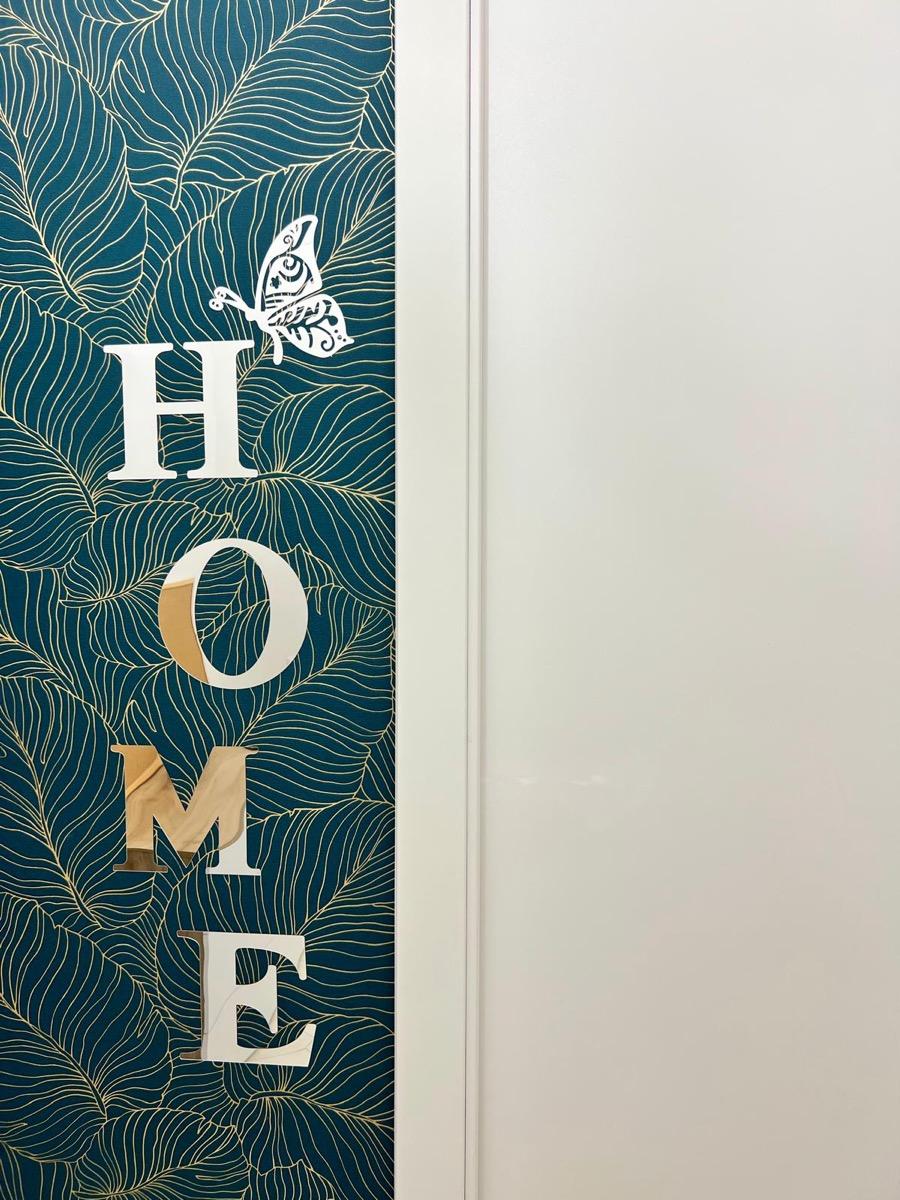 Particolare ingresso struttura