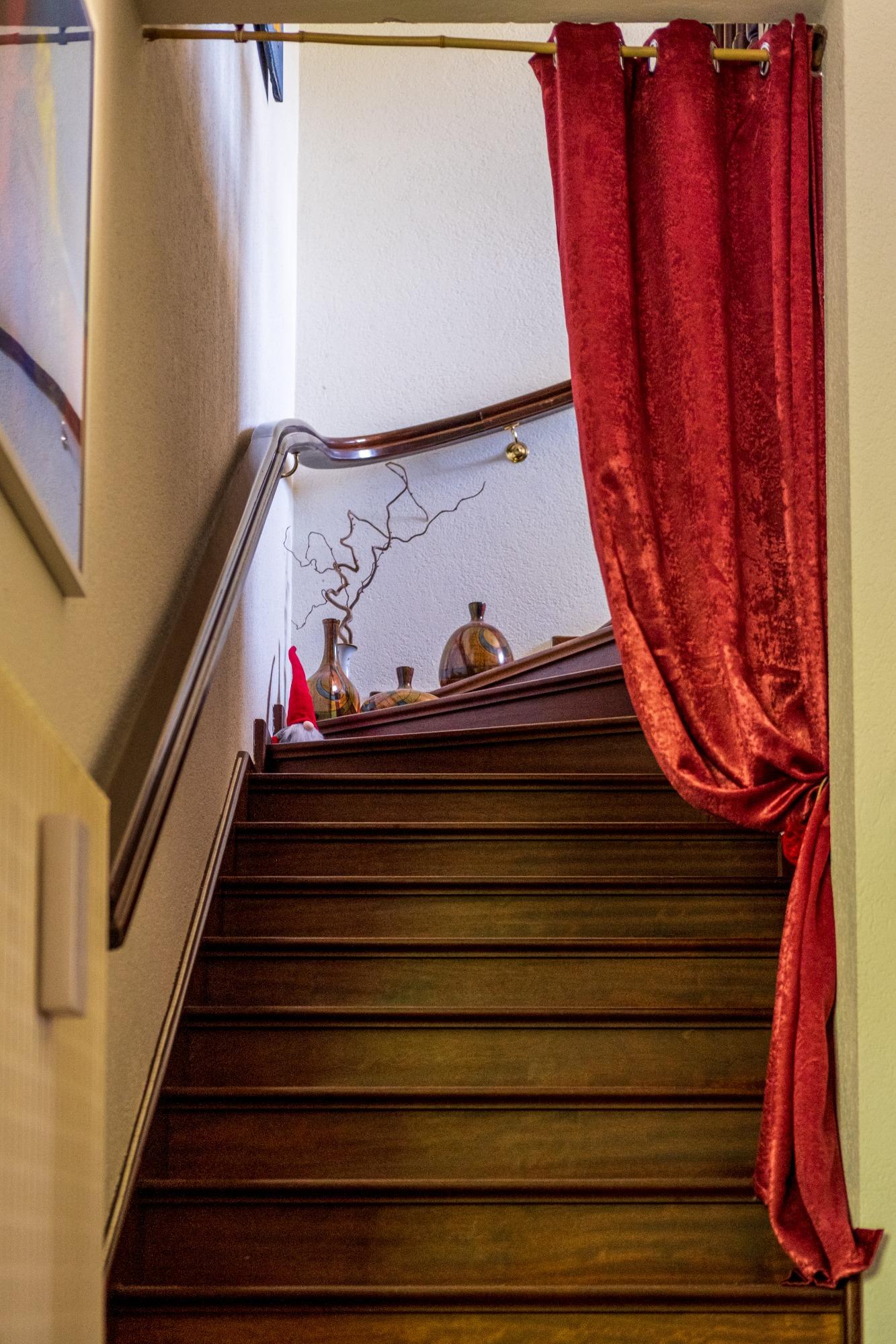 SCALA LEGNO DI ULIVO