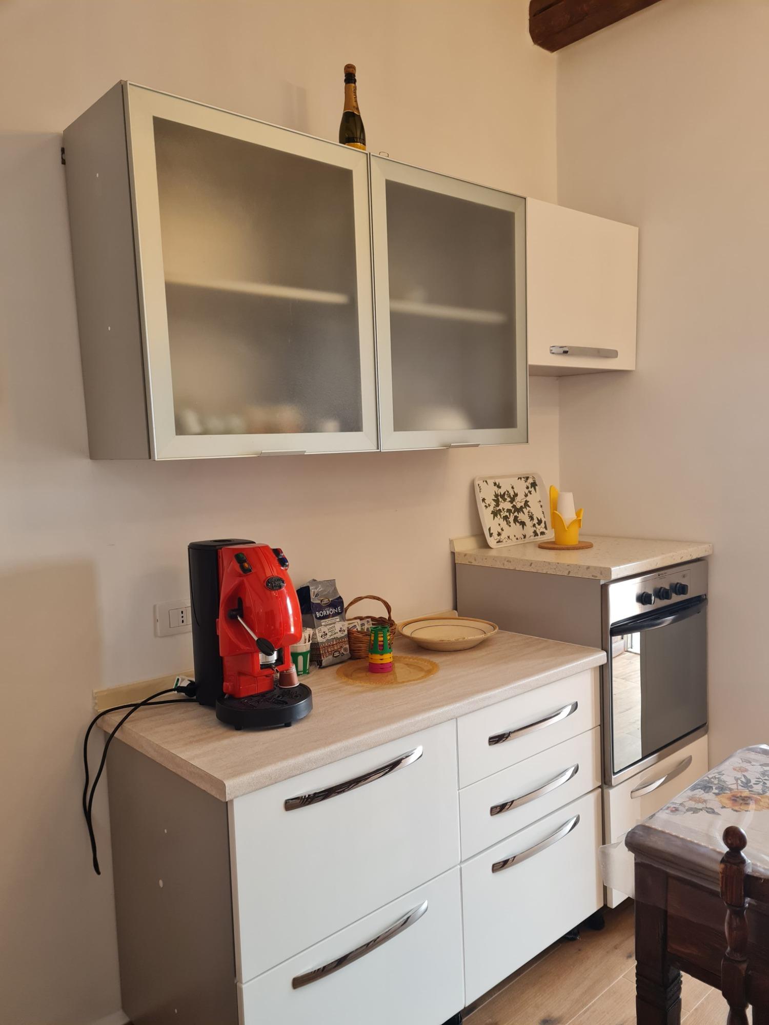 Forno Thè caffè e stoviglie