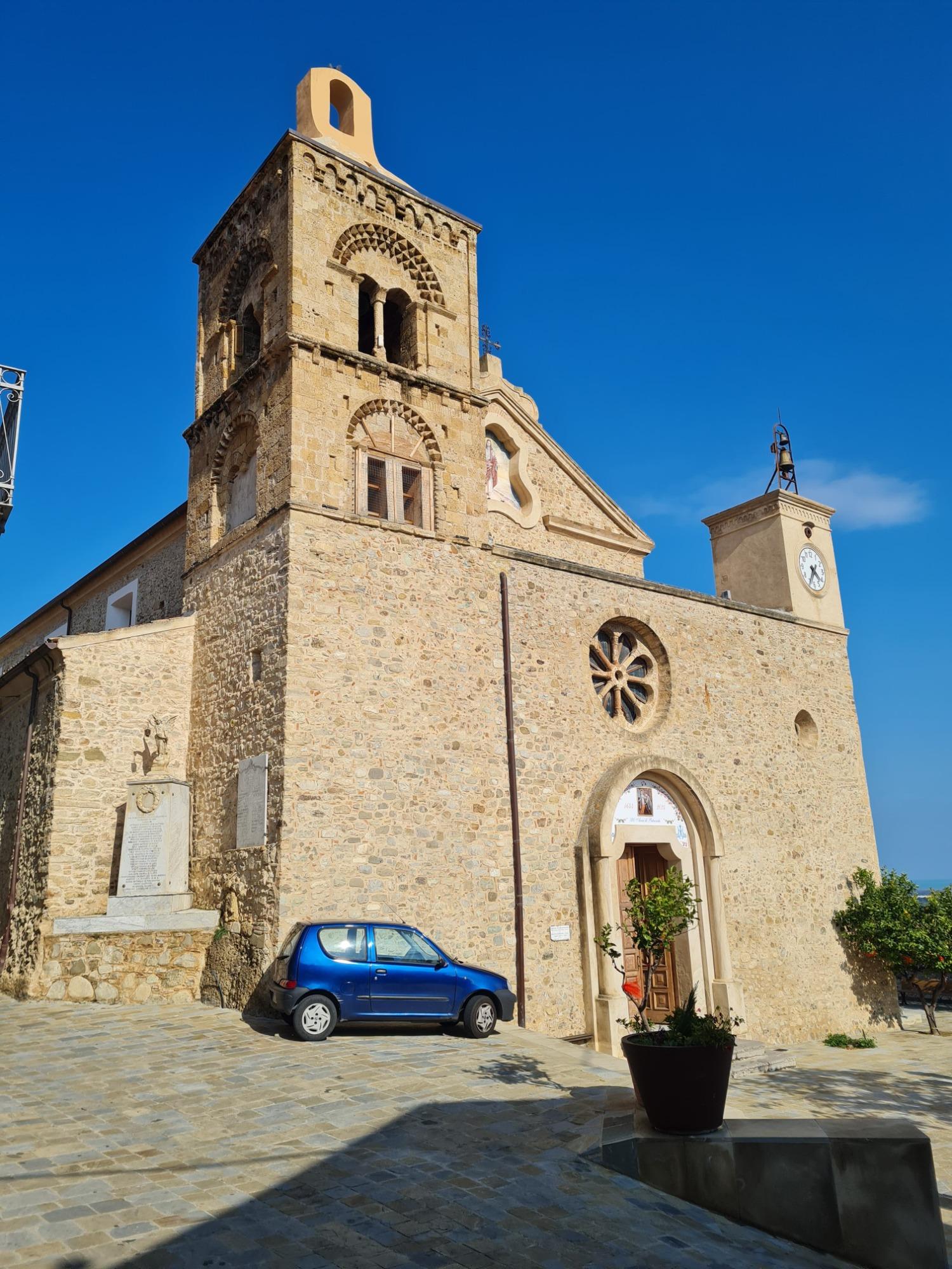 Chiesa Madre dell'Assunta (XIII secolo)